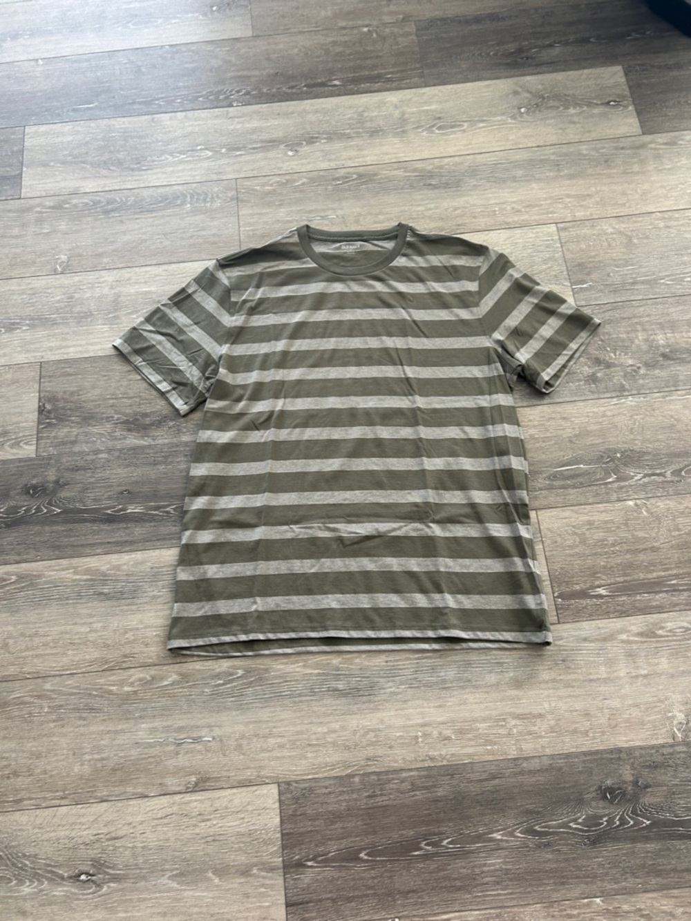 Old Navy Olive Green Striped Short Sleeve Tee